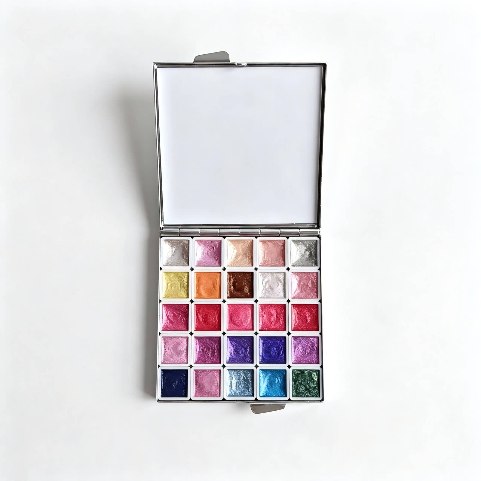 Telluride set — open silver case with shimmer pans