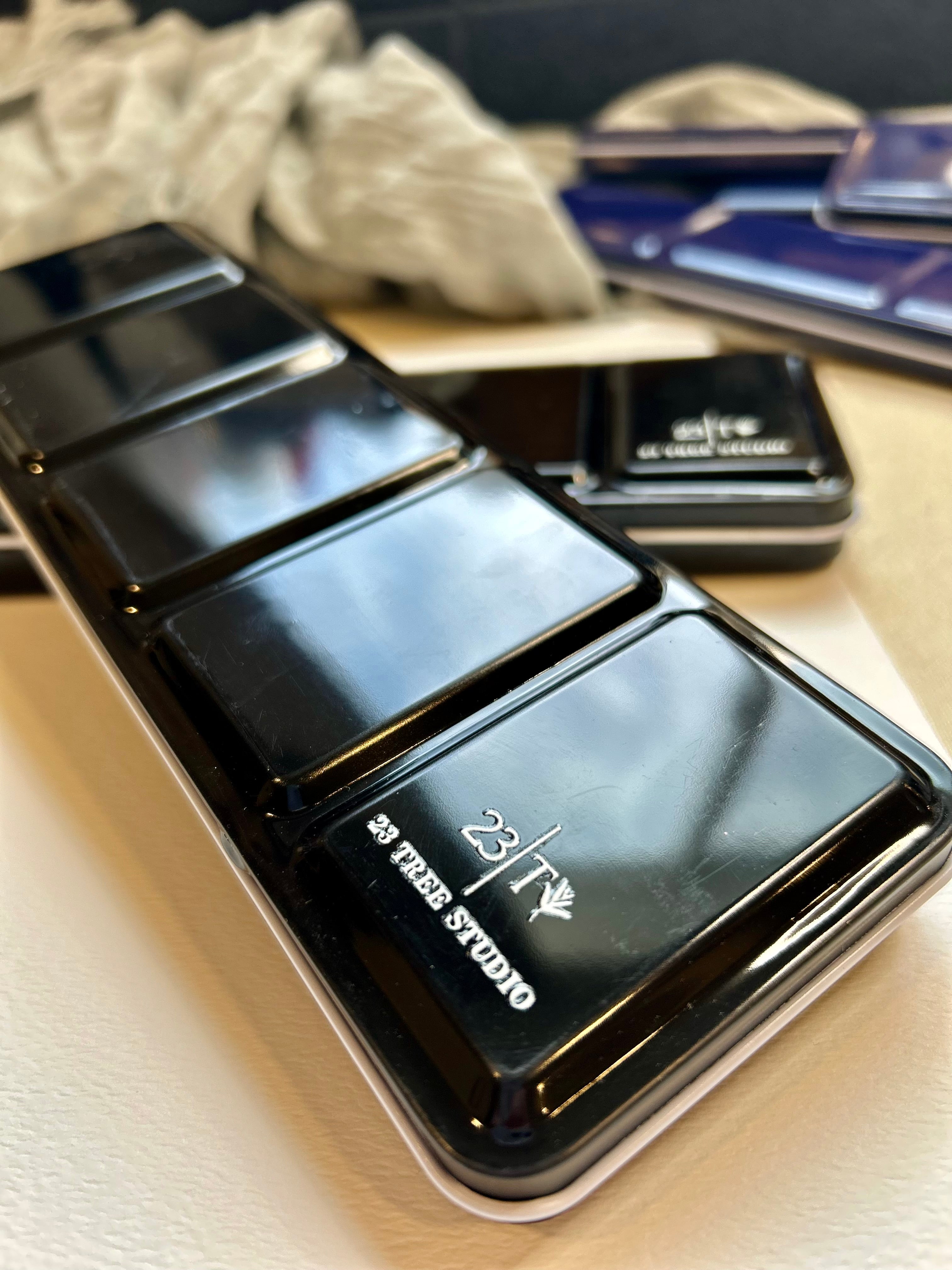 The Studio Starter Essentials 24 Set