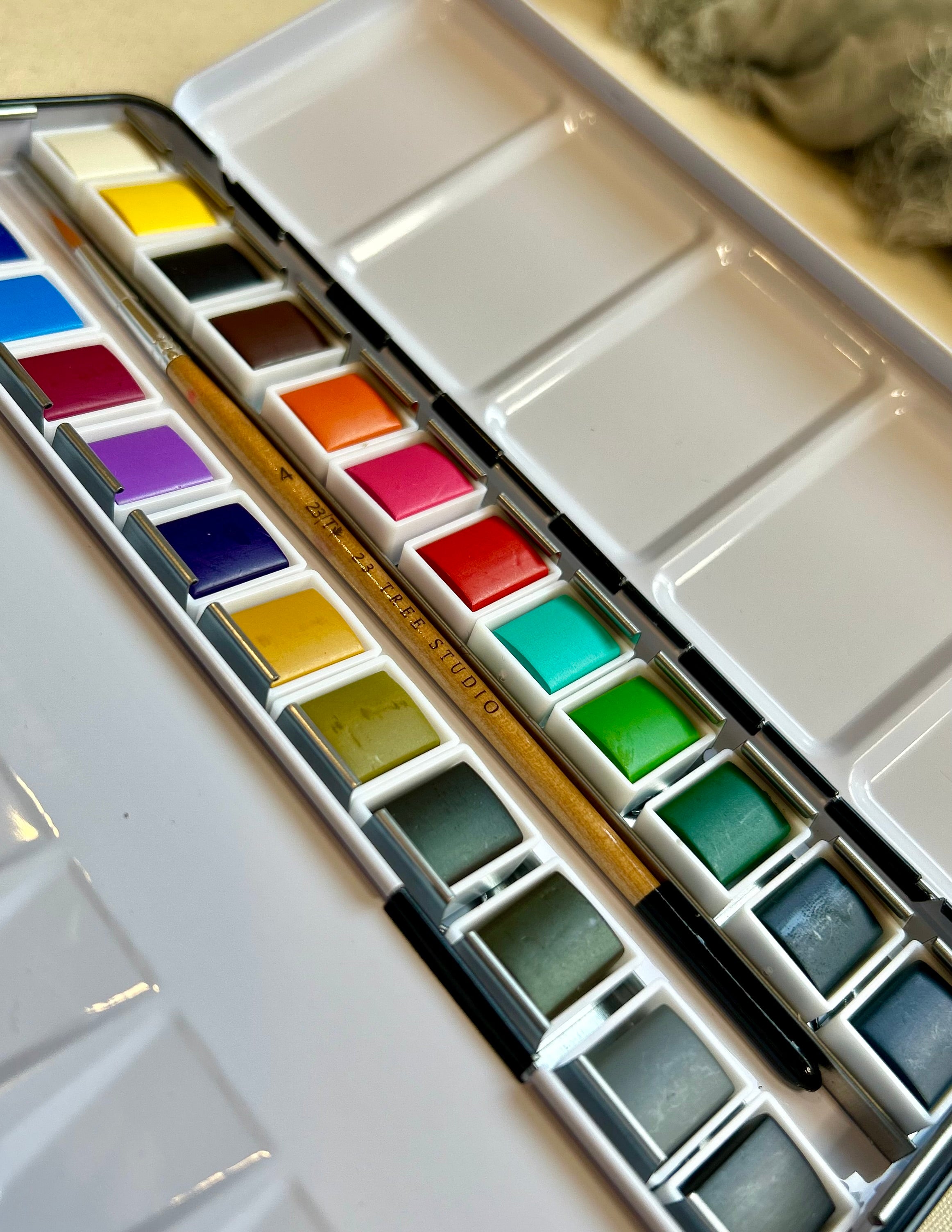 The Studio Starter Essentials 24 Set