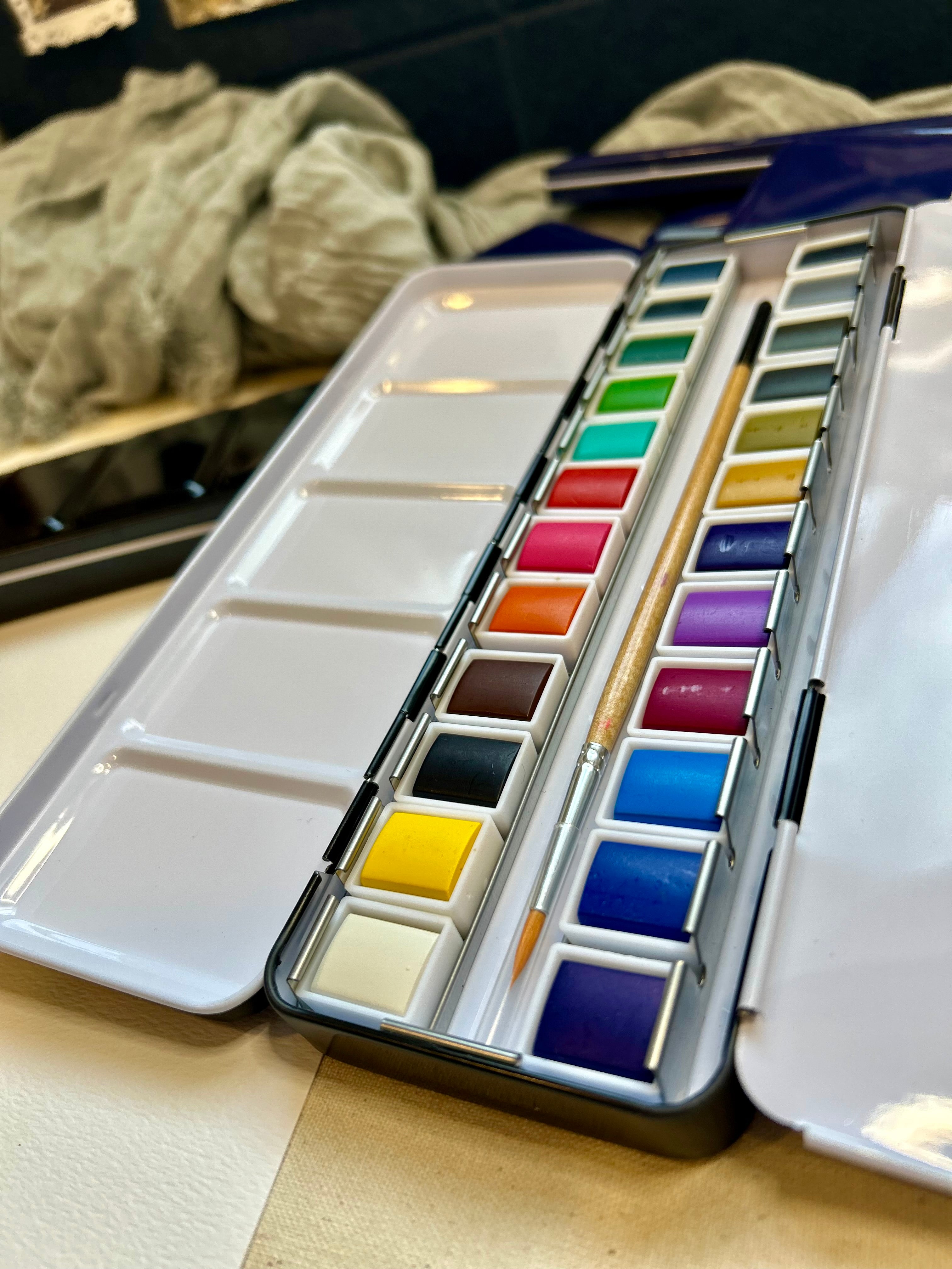 The Studio Starter Essentials 24 Set