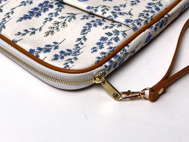 Wildflower clutch — woven 23|T label