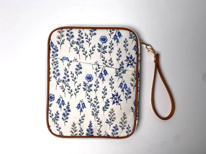 Wildflower clutch — back detail